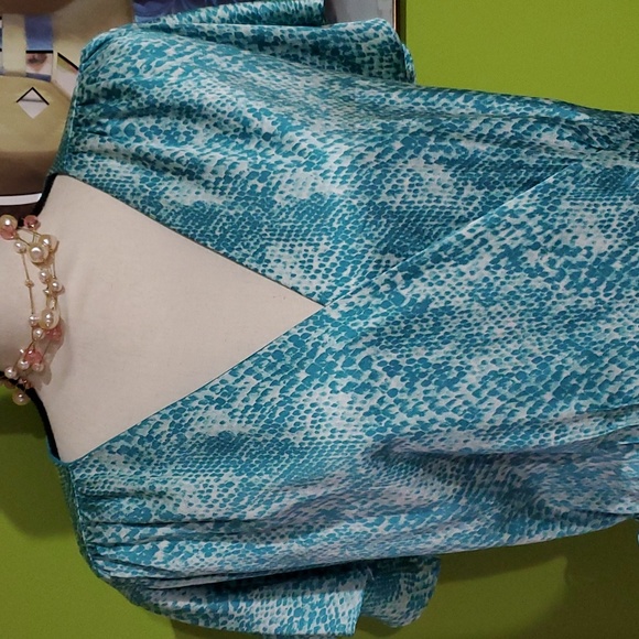 Tahari Dress - Picture 2 of 6